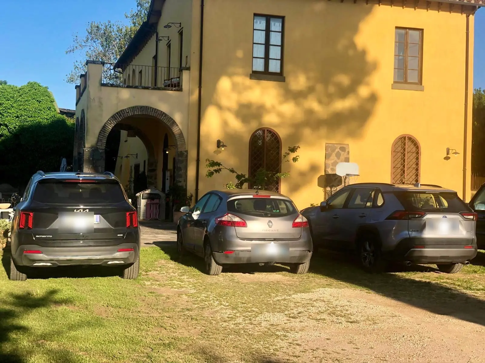 Cars parked in front of the Casale